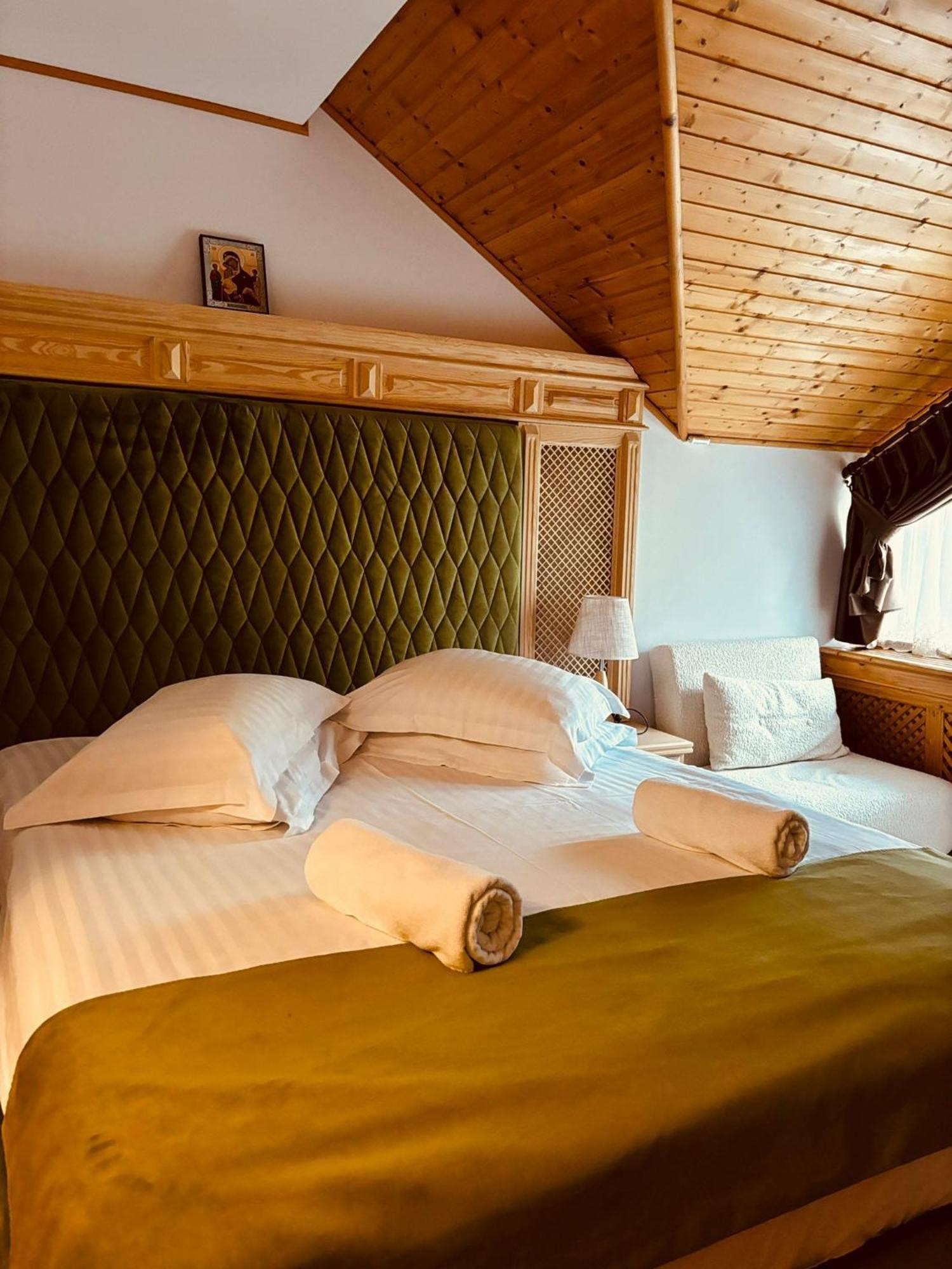 Casa Baciu Hotell Fundu Moldovei Exteriör bild